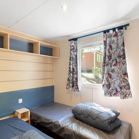 Mobilhome Family - Laurier Blanc Saint-Martial-de-Nabirat
