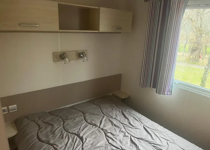 Mobilhome Family - Laurier Blanc *